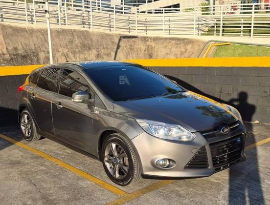 FORD FOCUS 1.6 SE 16V FLEX 4P MANUAL FORD FOCUS 1.6 SE 16V FLEX 4P MANUAL